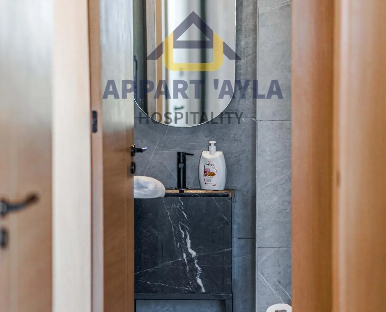 Apartment Royal Ocean Suite - By Ayla Stay Casablanca